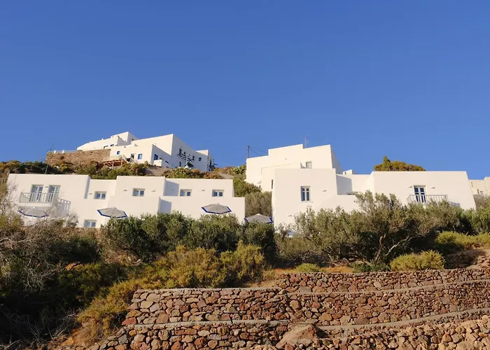 Odyssey Rock Milos Sunset * Plaka (Milos)