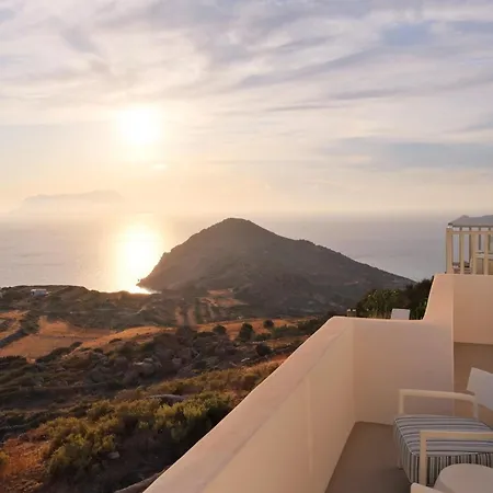 Odyssey Rock Milos Sunset *